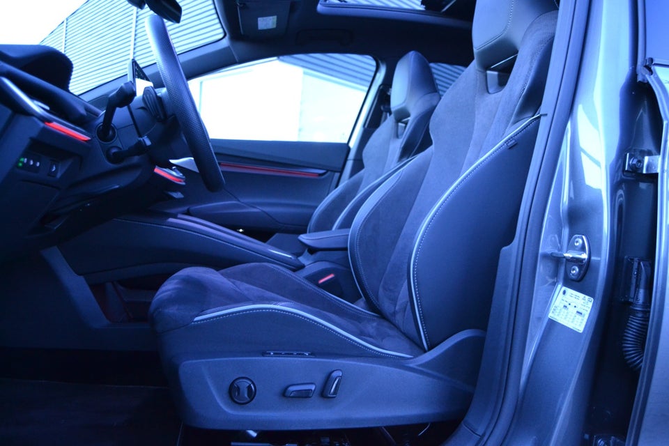 Skoda Enyaq 85 iV Sportline Maxx 5d