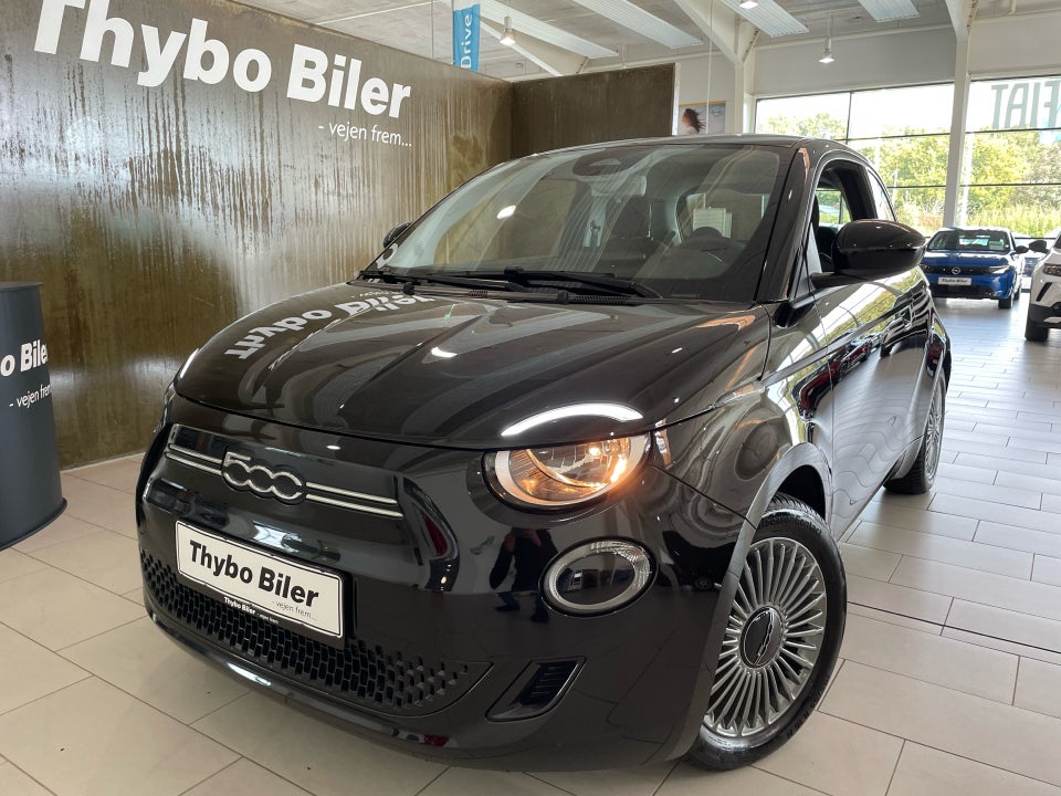 Fiat 500e 42 Icon 3d