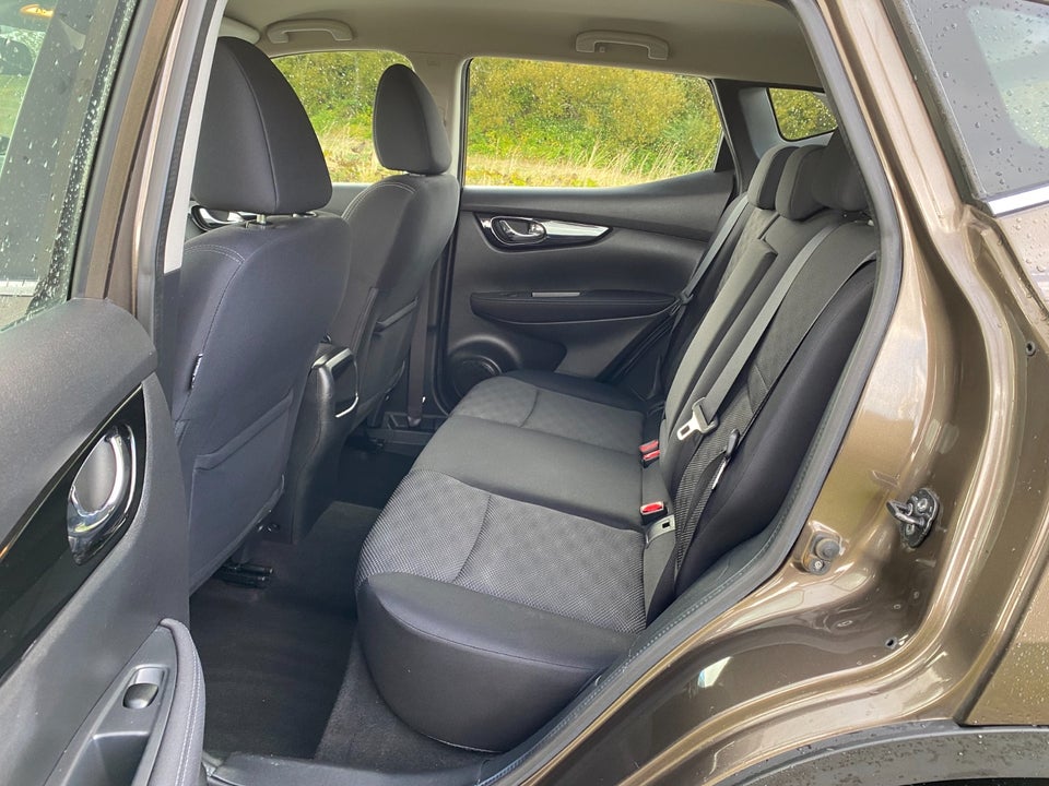 Nissan Qashqai 1,2 Dig-T 115 Acenta 5d