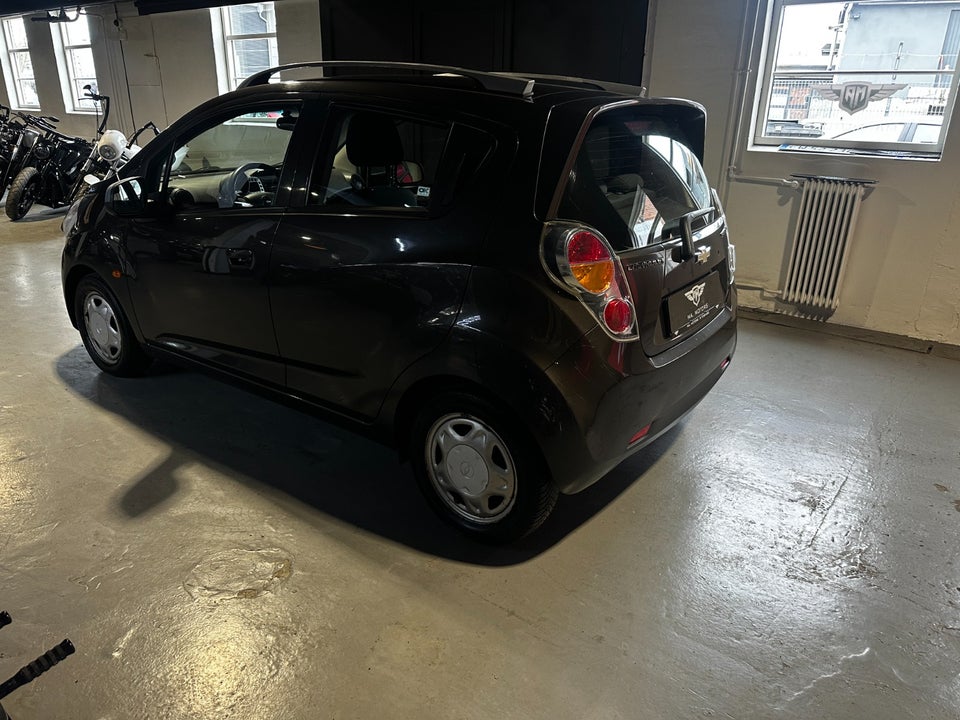 Chevrolet Spark 1,0 LS 5d