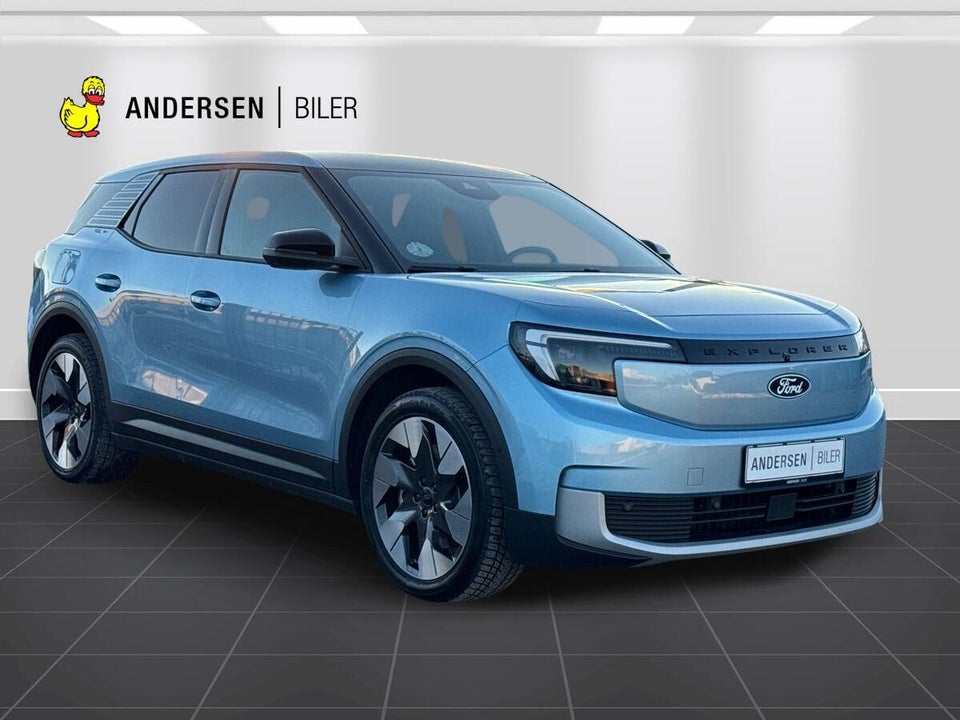 Ford Explorer 77 Premium Extended Range 5d