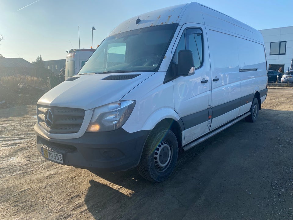 Mercedes Sprinter 319 3,0 CDi R3L Kassevogn aut. 5d