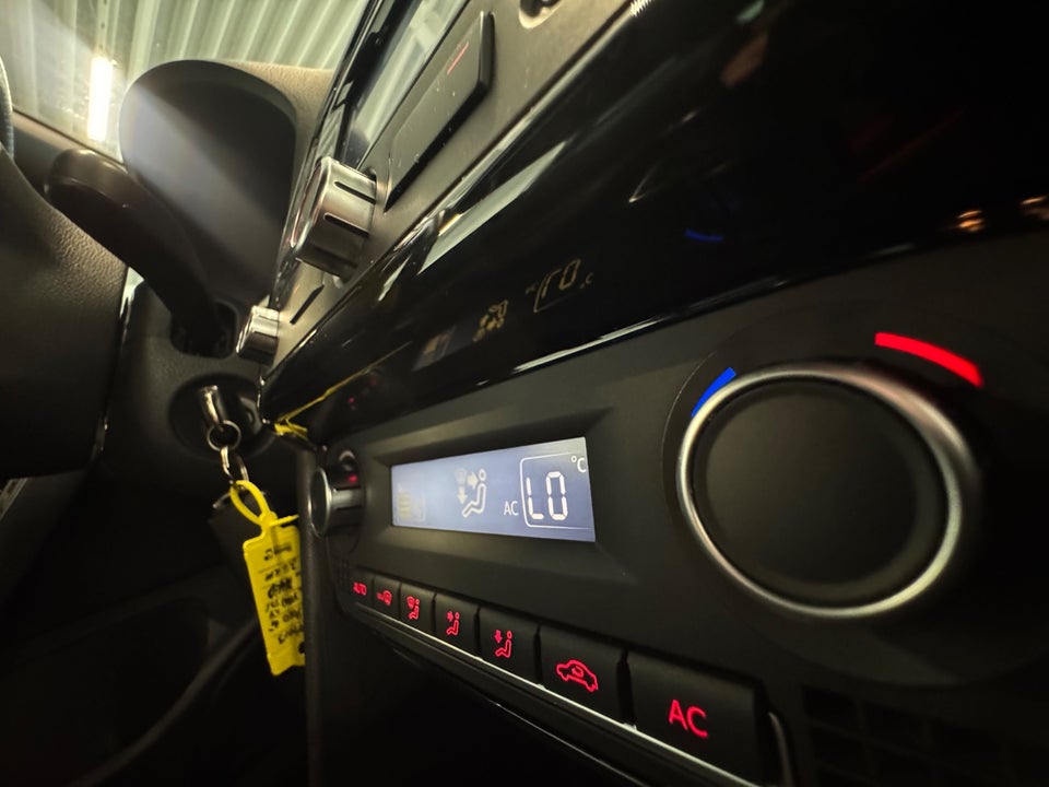 VW Polo 1,4 TSi 140 BlueGT Van 5d