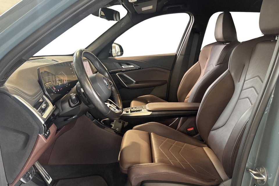 BMW iX1 eDrive20 M-Sport 5d