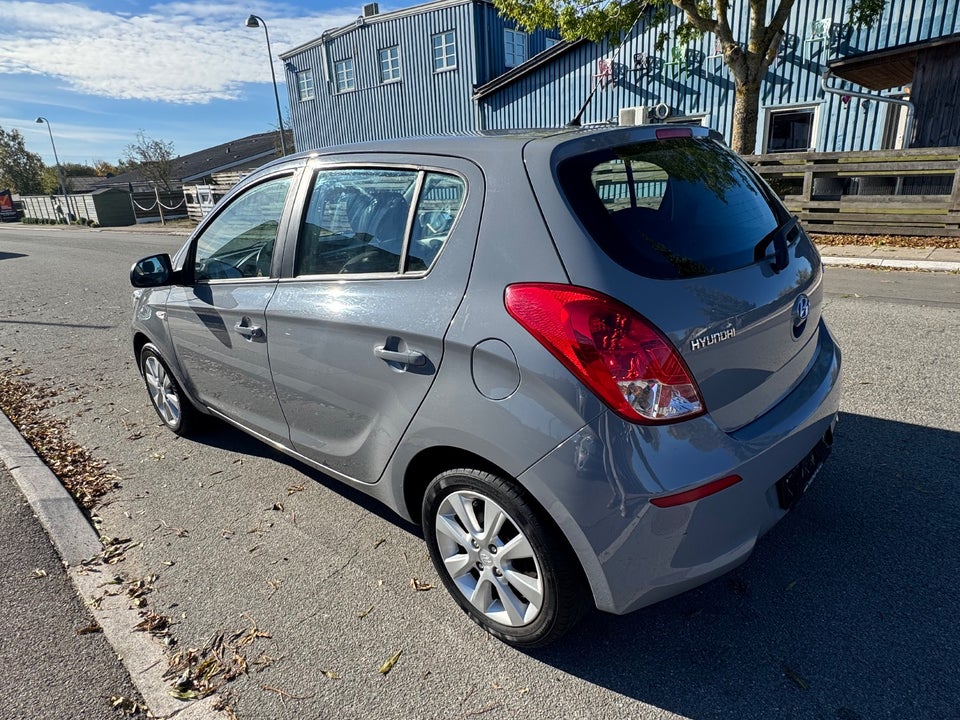 Hyundai i20 1,25 Comfort 5d