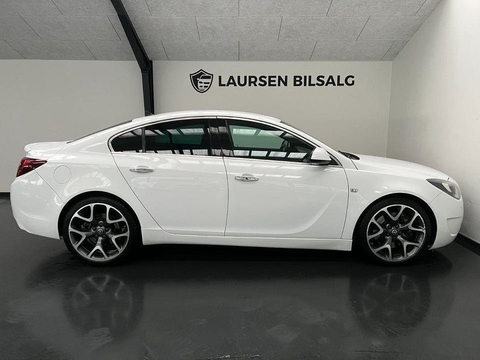 Opel Insignia 2,8 OPC aut. 4x4 4d