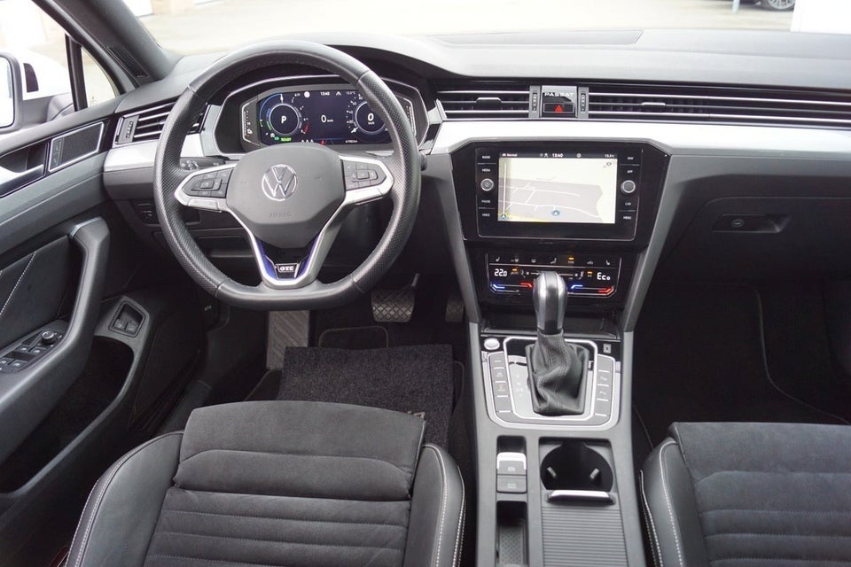 VW Passat 1,4 GTE High Variant DSG 5d