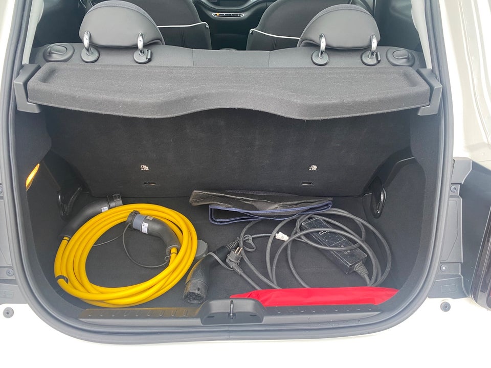 Fiat 500e 42 Icon 3d