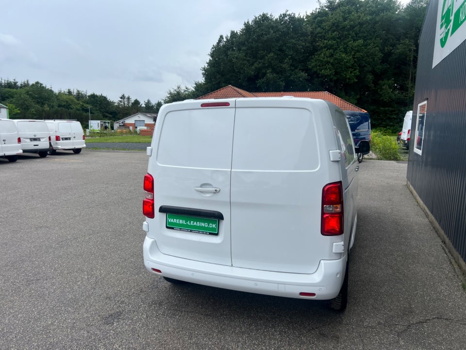 Citroën Jumpy 2,0 BlueHDi 122 L2 MasterLine EAT8