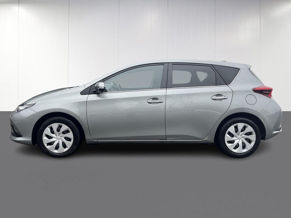 Toyota Auris 1,2 T T2 Comfort 5d