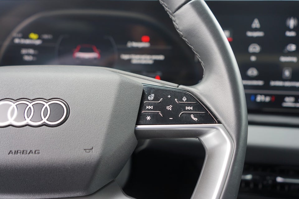 Audi Q6 e-tron S-line performance 5d
