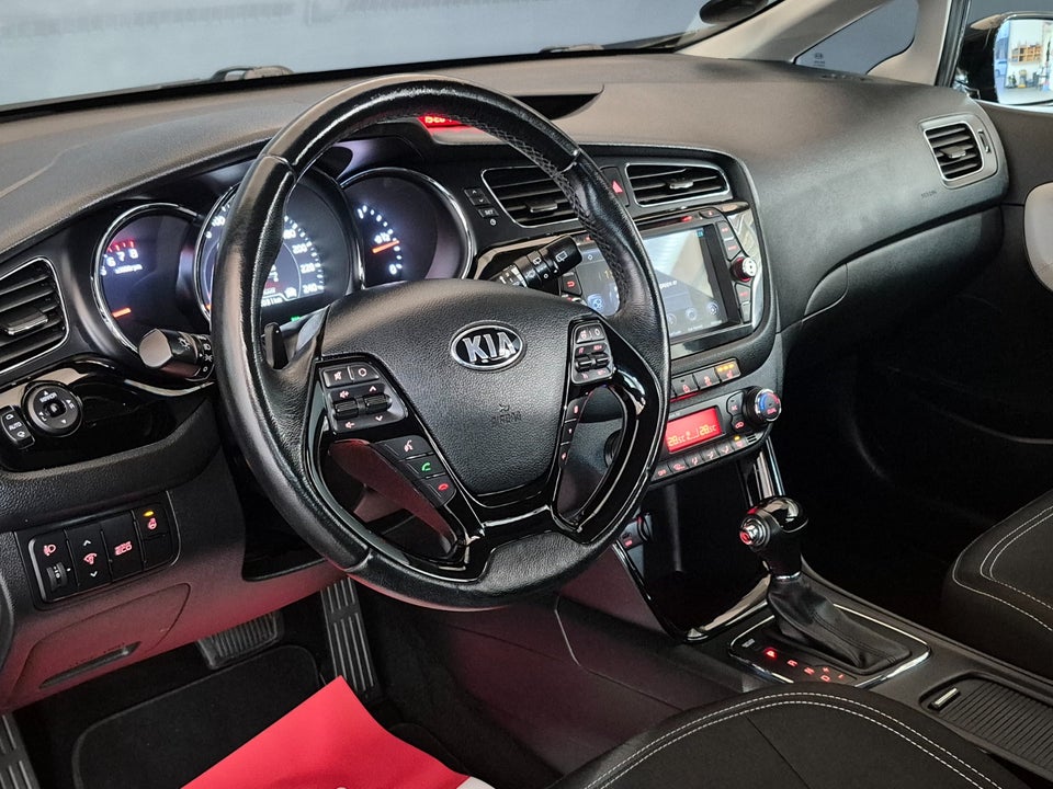 Kia Ceed 1,6 GDi Premium SW DCT 5d