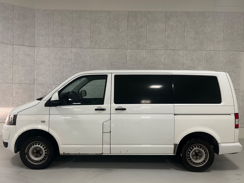 VW Transporter 2,0 TDi 140 Kassevogn kort