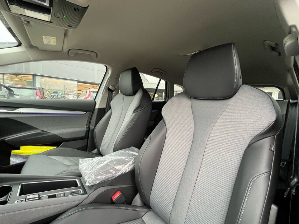 Skoda Enyaq 85 iV Selection 5d