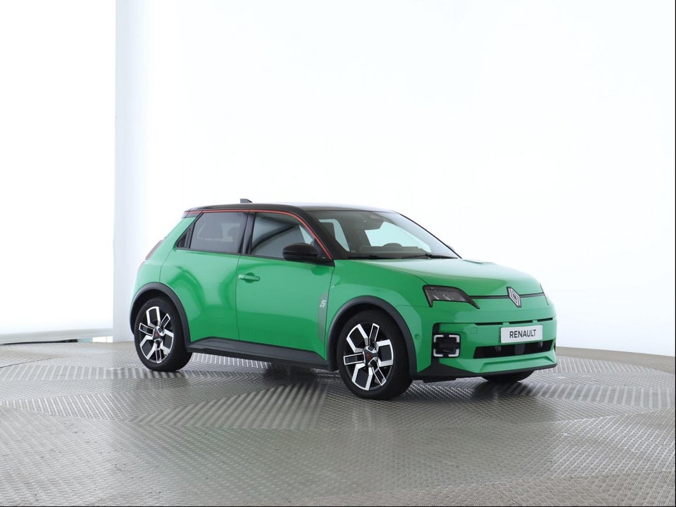 Renault 5 E-Tech 40 Techno 5d
