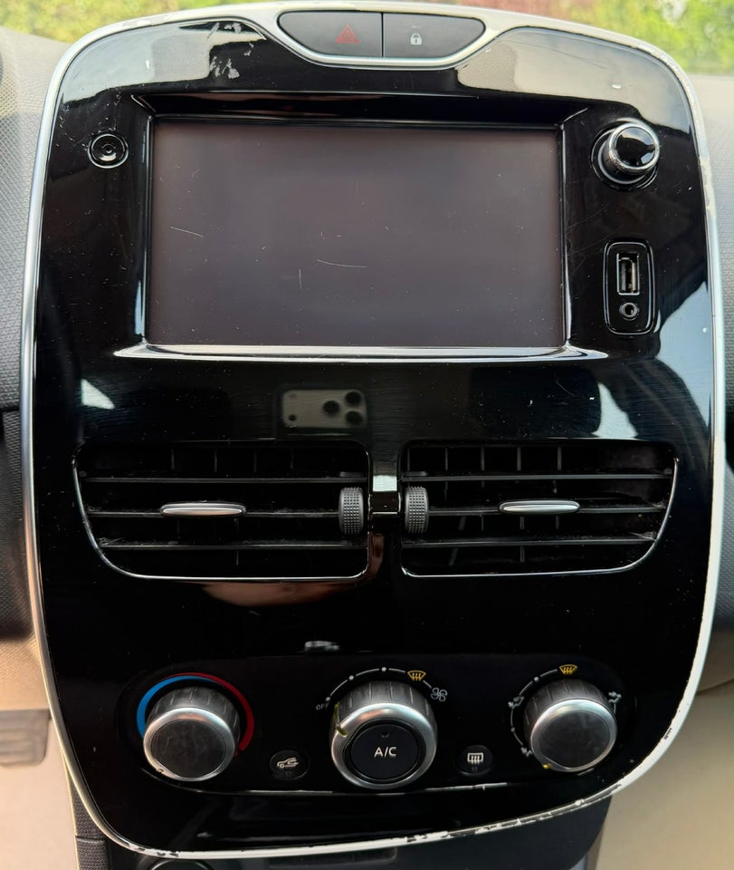 Renault Clio IV 0,9 TCe 90 Expression Optimized 5d