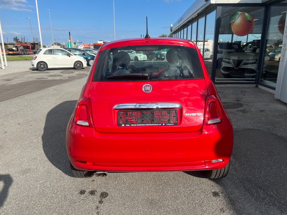 Fiat 500 1,0 Hybrid Lounge 3d