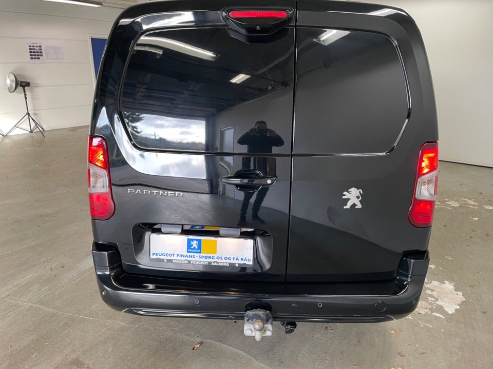 Peugeot Partner 1,5 BlueHDi 130 L2V2 Ultimate EAT8 Van