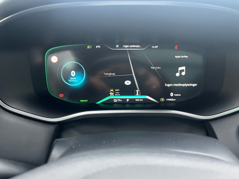 MG Marvel R Performance 5d