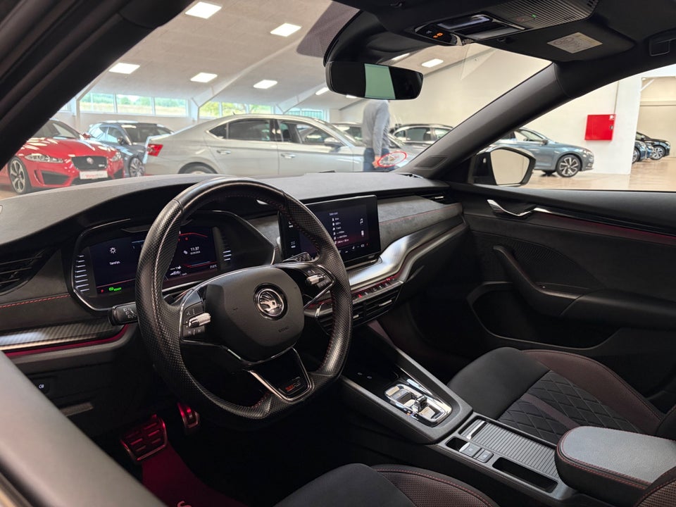 Skoda Octavia 1,4 TSi iV RS Combi DSG 5d