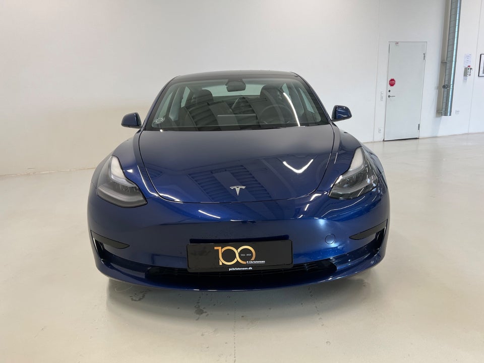 Tesla Model 3 RWD 4d
