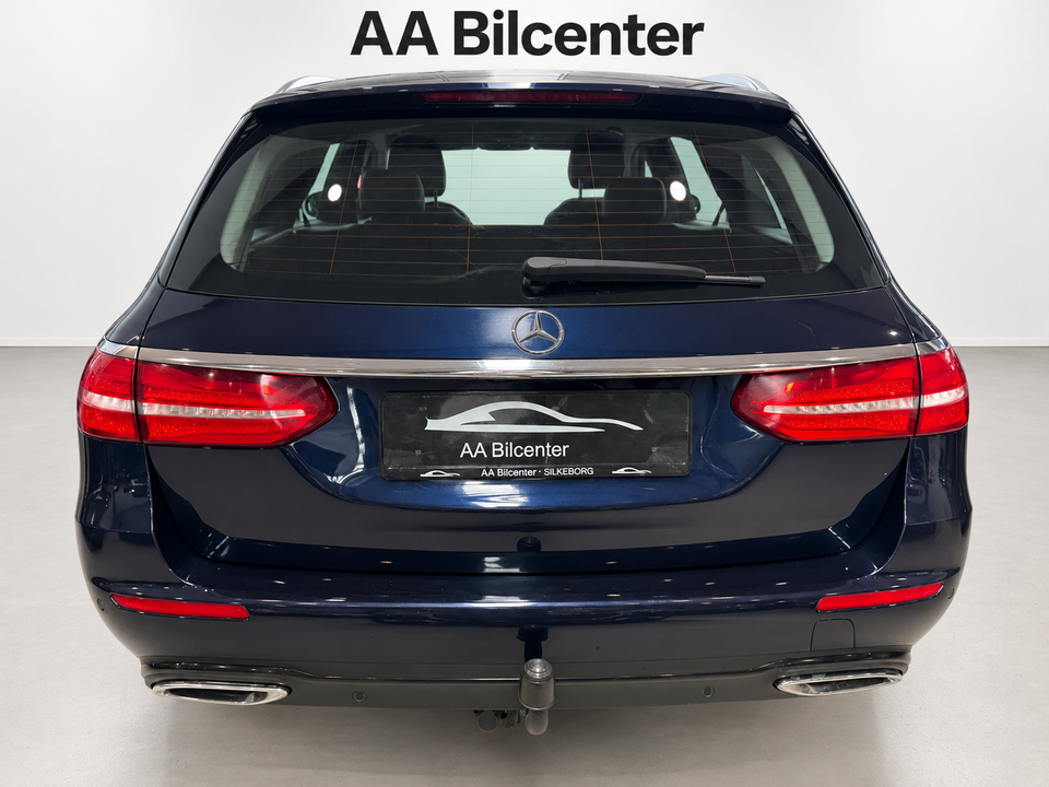 Mercedes E220 d 2,0 Avantgarde stc. aut. 5d