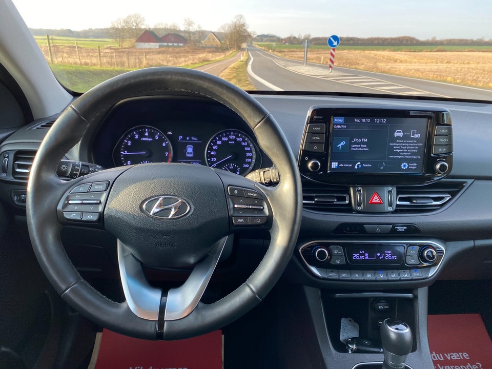 Hyundai i30 1,0 T-GDi Essential stc. DCT 5d