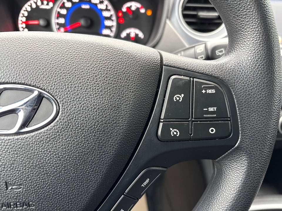 Hyundai i10 1,0 Trend 5d