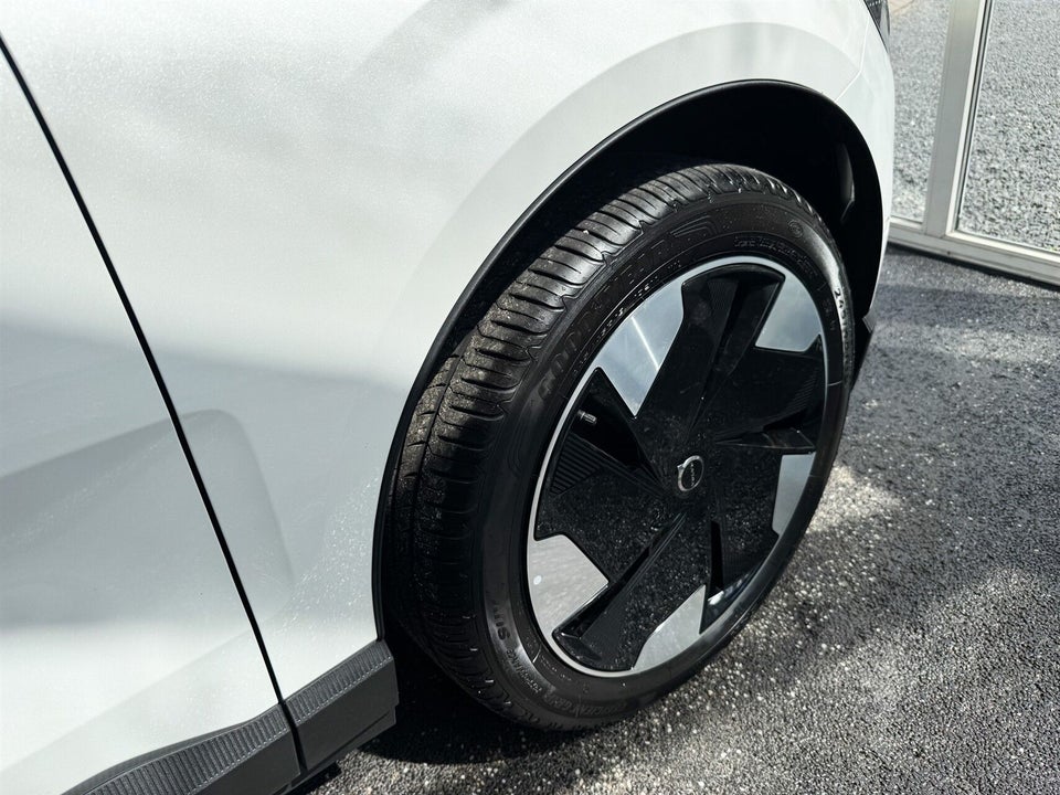 Volvo EX30 Twin Performance Ultra 5d