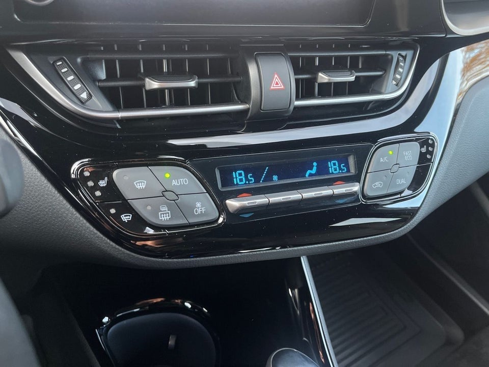 Toyota C-HR 1,8 Hybrid C-LUB Premium CVT 5d