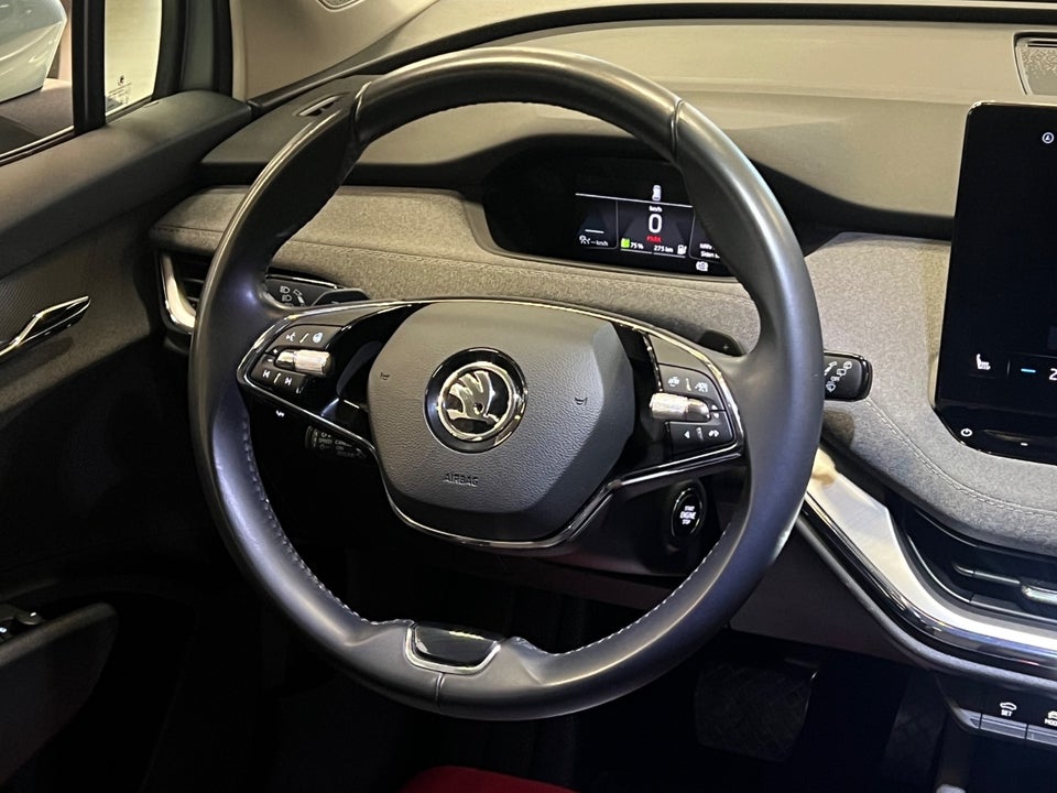 Skoda Enyaq 80 iV Loft 5d