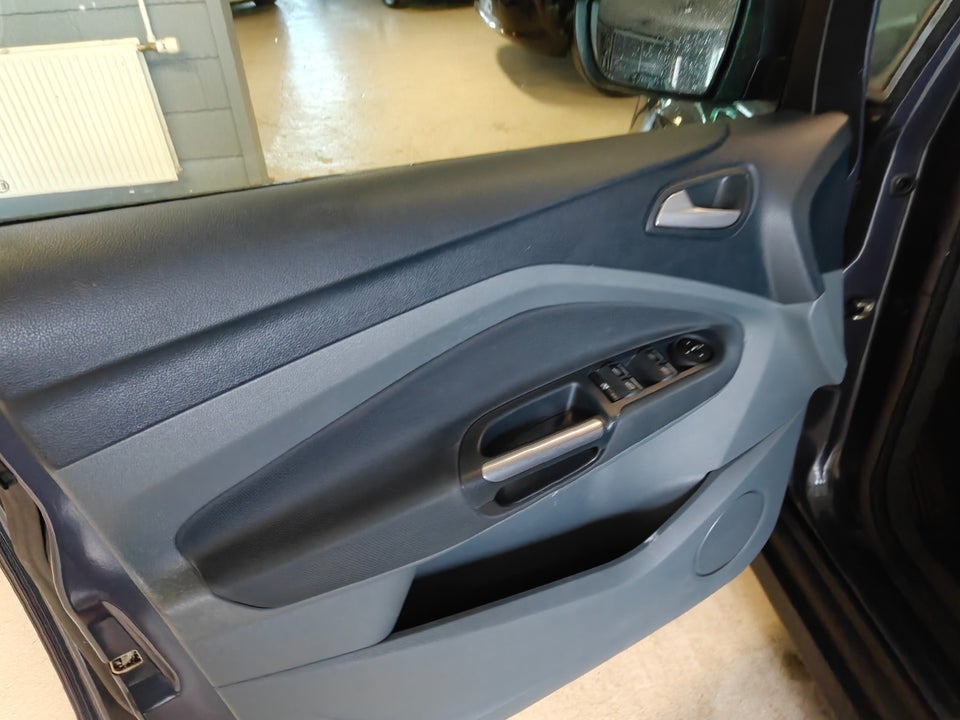 Ford C-MAX 1,0 SCTi 125 Trend 5d