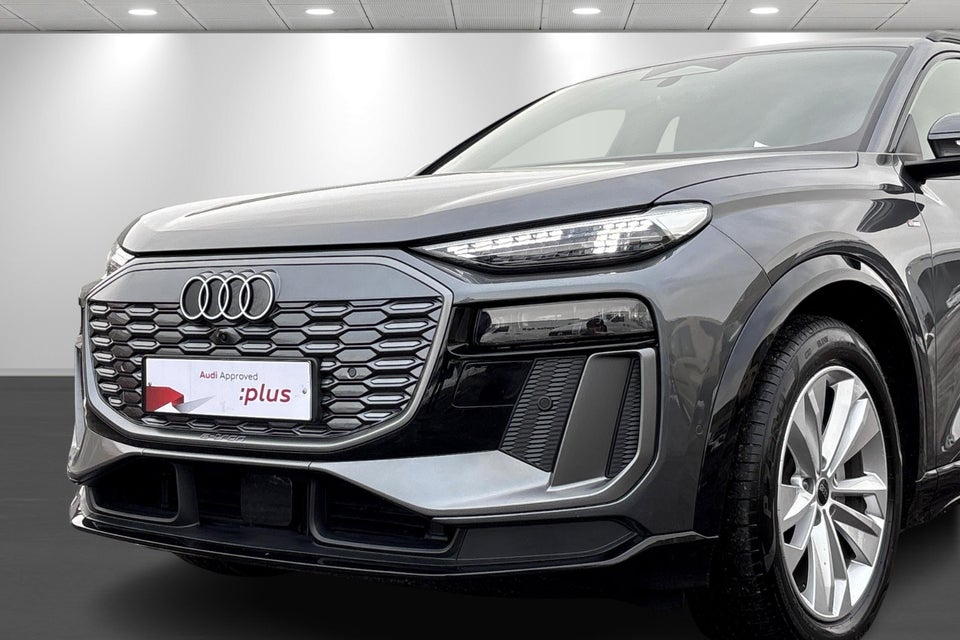 Audi Q6 e-tron Progress plus performance 5d