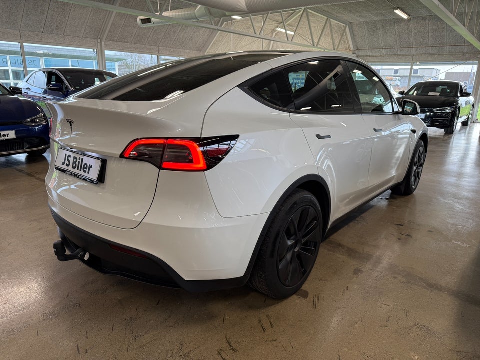 Tesla Model Y Long Range RWD 5d
