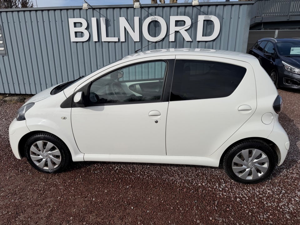 Toyota Aygo 1,0 VVT-i T2 Air Connect 5d