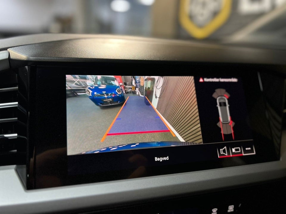 Audi Q4 e-tron 40 Advanced 5d