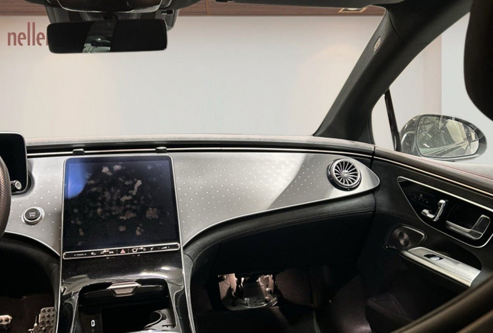 Mercedes EQE350 AMG Line 4d