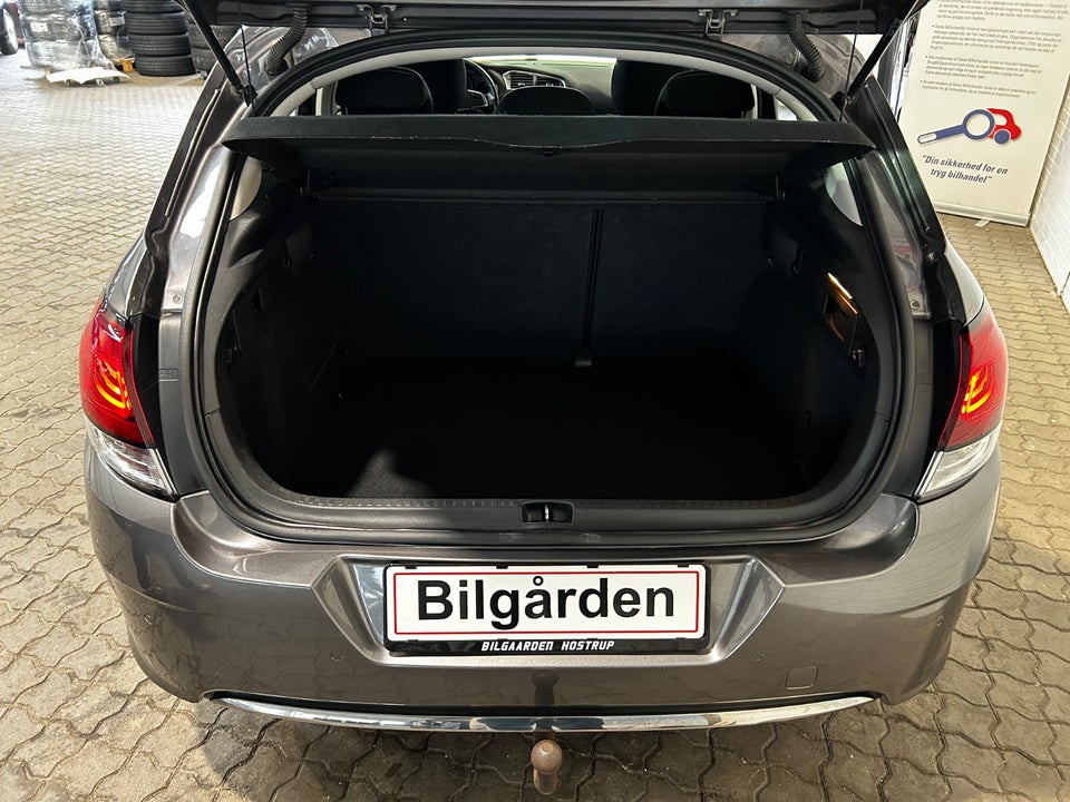 Citroën C4 1,6 BlueHDi 100 Feel 5d
