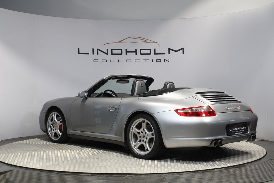 Porsche 911 Carrera 4S 3,8 Cabriolet 2d