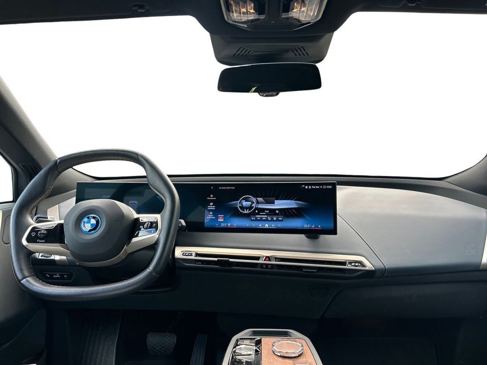 BMW iX xDrive40 5d