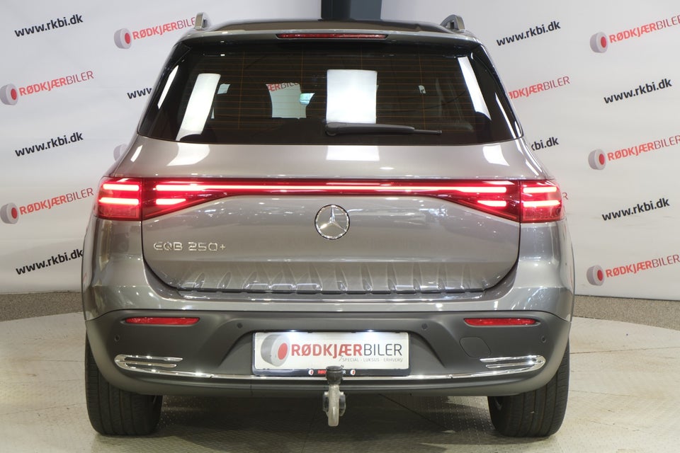 Mercedes EQB250+ Progressive Advance 5d
