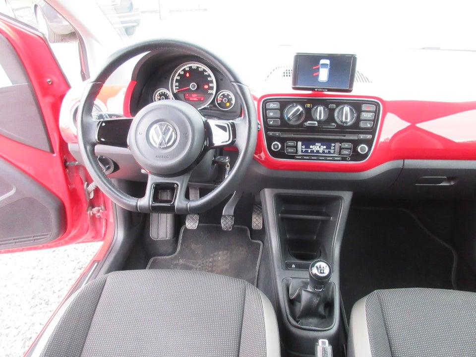 VW Up! 1,0 75 High Up! BMT 5d