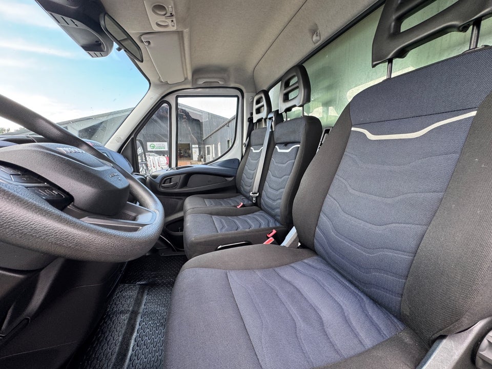 Iveco Daily 2,3 35S14 Alukasse m/lift AG8 2d