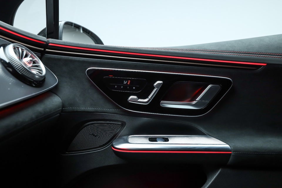 Mercedes EQE350 AMG Line 4d