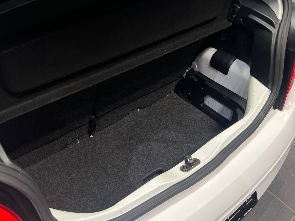 VW Up! 1,0 60 Move Up! BMT 5d