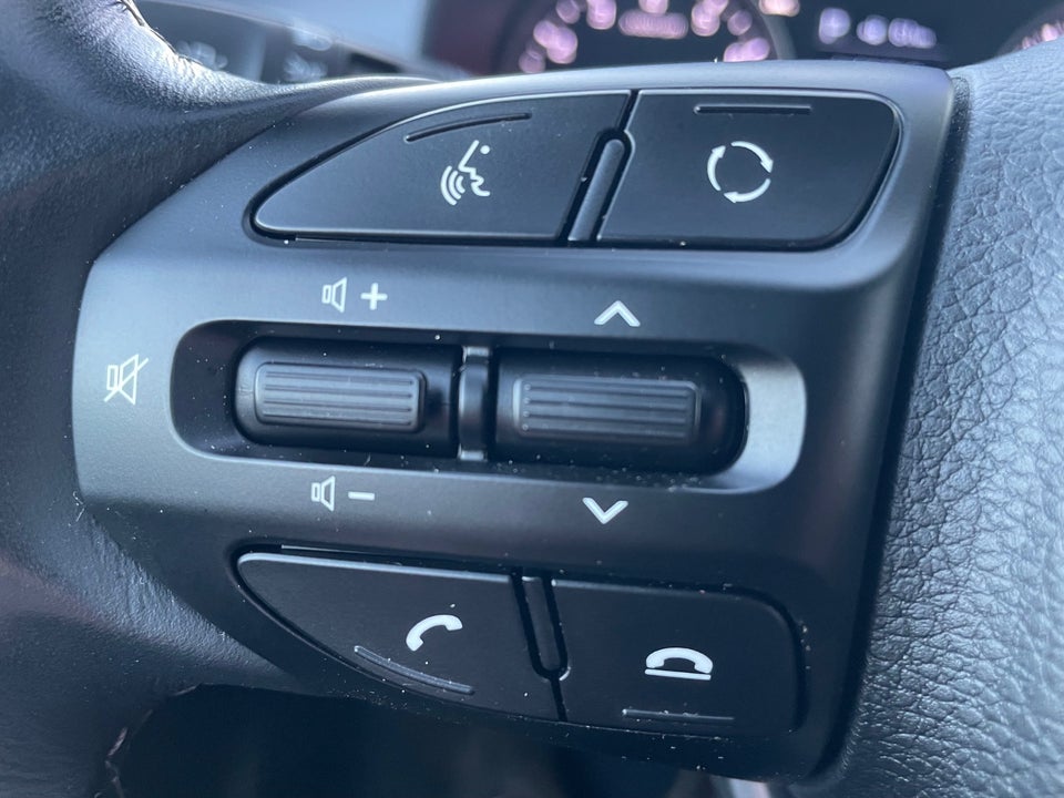 Kia Stonic 1,0 T-GDi Vision DCT 5d