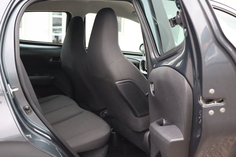 Peugeot 108 1,0 e-VTi 72 Final Edition 5d