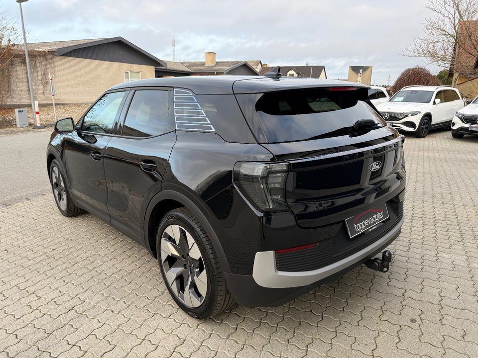 Ford Explorer 82 Premium Extended Range 5d