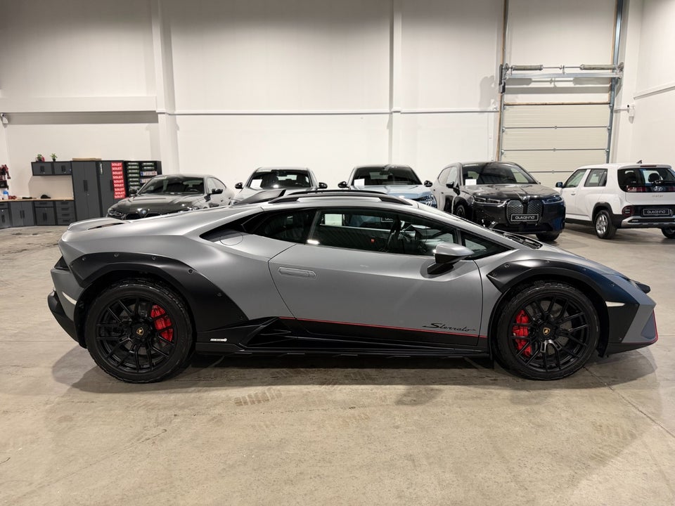 Lamborghini Huracan 5,2 Sterrato 2d