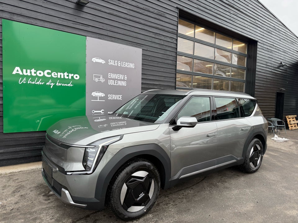 Kia EV9 76 Standard Range Upgrade RWD 7prs 5d